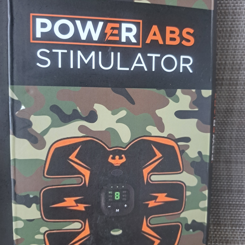 New abs Stimulator - Camouflage and Black